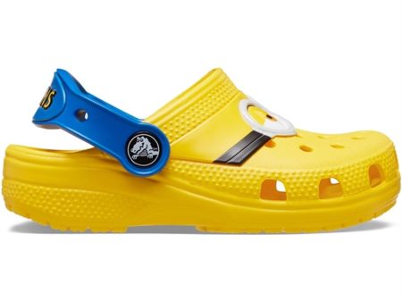 Crocs Classic Minions Clog Yellow Hot on Sale